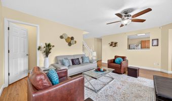 1811 Sonesta Ln, Indianapolis, IN 46217