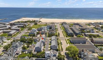 200 2nd Ave 14, Belmar, NJ 07719
