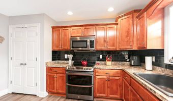 1007 Pembrooke Dr, Bardstown, KY 40004