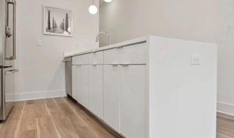 2015 13TH St NW 2, Washington, DC 20009