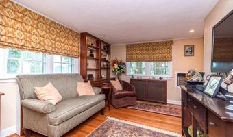 1431 WHEATSHEAF Ln, Abington, PA 19001