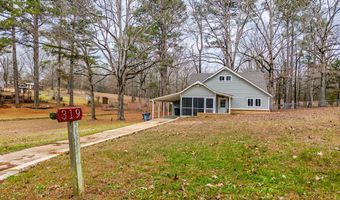 319 Rogers Ave, Bruce, MS 38915