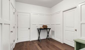 20379 CODMAN Dr, Ashburn, VA 20147