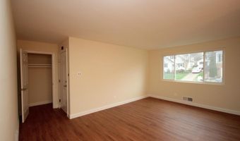 1901 N QUEBEC St N Upper Unit, Arlington, VA 22207
