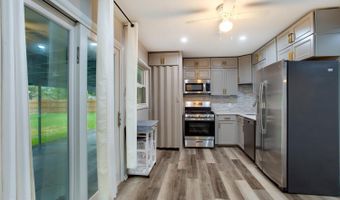 8208 KEELER St, Alexandria, VA 22309