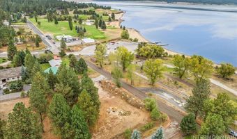 515 Lakeview Dr, Cascade, ID 83611