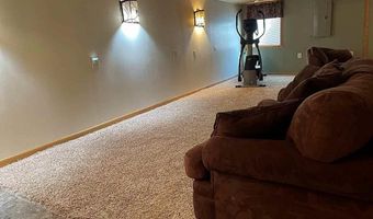 22 Dogwood Blvd, Babbitt, MN 55706