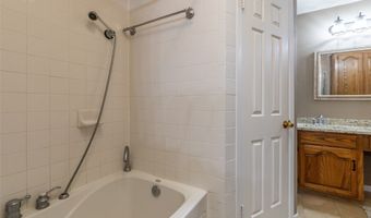2797 Lynbrook Dr, Abilene, TX 79606