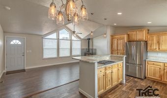127 Little Rock Rd, Clark, WY 82435