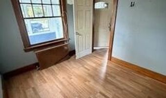 5 Lockrow Blvd, Albany, NY 12205