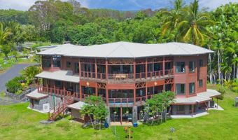 120 Woa Rd, Hilo, HI 96720