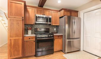 25 Keith Dr, Hopkinton, RI 02832