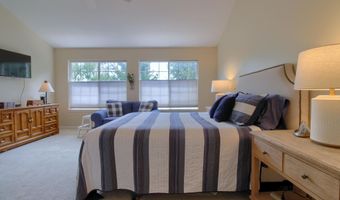 5565 Gallery Park Dr, Ann Arbor, MI 48103