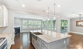 11216 Preservation Ln, Charlotte, NC 28278