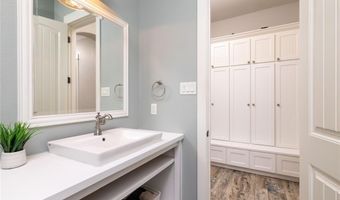 100 Redtail Hawk Dr, Aledo, TX 76008