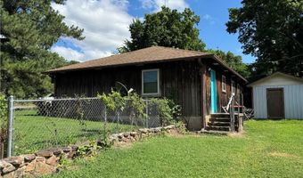 618 State Line Rd, Arkoma, OK 74901