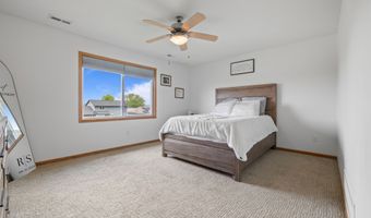 2234 3rd Ave SE, Altoona, IA 50009