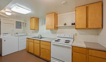 2111 GARRETT St, Cheyenne, WY 82001