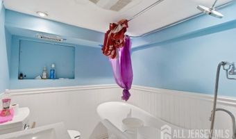 54 E Pennsylvania Ave, Avenel, NJ 07001