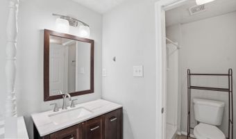 4626 BRENTLEIGH Ct, Annandale, VA 22003