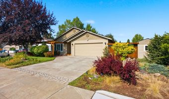 62815 Snowcap Ct, Bend, OR 97701