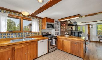 39 Sunset Hill Rd, Canterbury, NH 03224