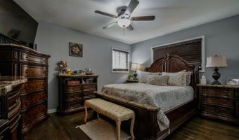 441 S Yale Ave, Addison, IL 60101