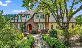 8 Sunny Ridge Dr, Asheville, NC 28804