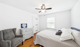 2400 Anchor Way, Anchorage, KY 40223