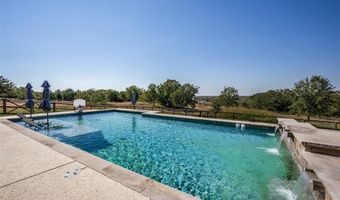 172 Cowan Xing, Alvord, TX 76225