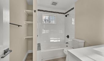 113 Park Ave 18, Danbury, CT 06810