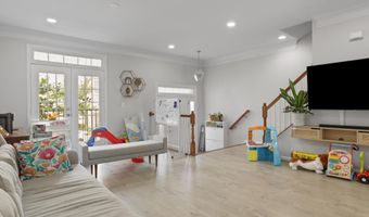20657 MAITLAND Ter, Ashburn, VA 20147