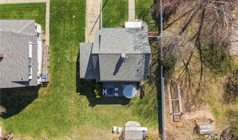 47 Hyland Ave, East Greenwich, RI 02818