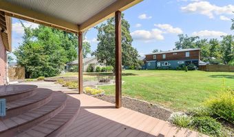 210 NW F St, Bentonville, AR 72712