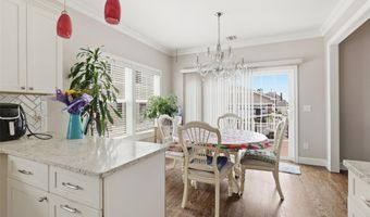 34 Meadow Ln, Amityville, NY 11701