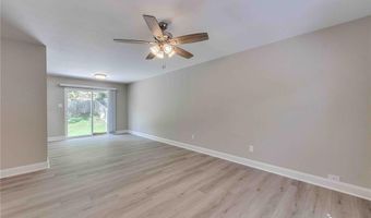 417 Elm Crossing Ct, Ballwin, MO 63021