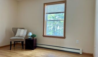 8 Pine Hill Dr, Belfast, ME 04915