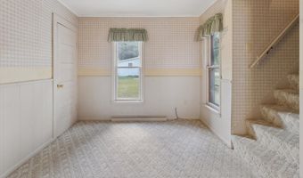 131 Moyer Ave, Alma, MI 48801