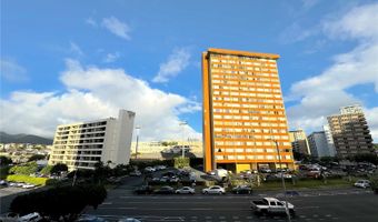 1128 Ala Napunani St 406, Honolulu, HI 96818