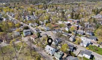 11 Linden St, Bath, ME 04530