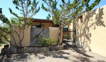 830 Live Oak Rd NE E, Albuquerque, NM 87122