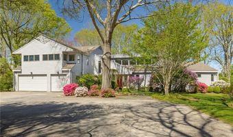 125 Woodruff Ave, Narragansett, RI 02882