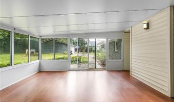 6101 Misty Valley Dr SE, Acworth, GA 30102