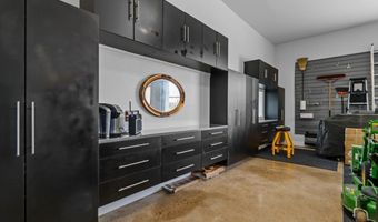 6020 Centark Ct, Alexander, AR 72002