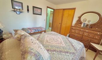 1204 3rd Ave NE, Bowman, ND 58623
