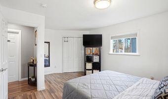 5126 Caribou Ave, Anchorage, AK 99508