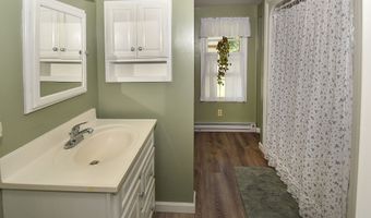 4 Bingham Rd, Canterbury, CT 06331