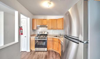 1 Esplanade Way, Bayville, NJ 08721