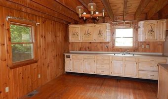 17 W Birch Ln, Beaver Cove, ME 04441