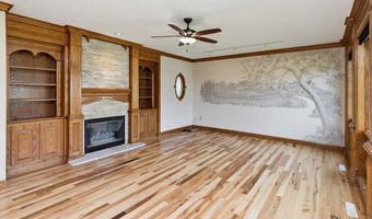 718 NE Brook Haven Dr, Ankeny, IA 50021